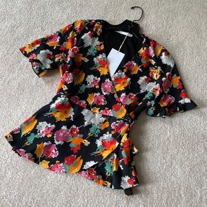 Floral Printed Short Sleeve Wrap Top